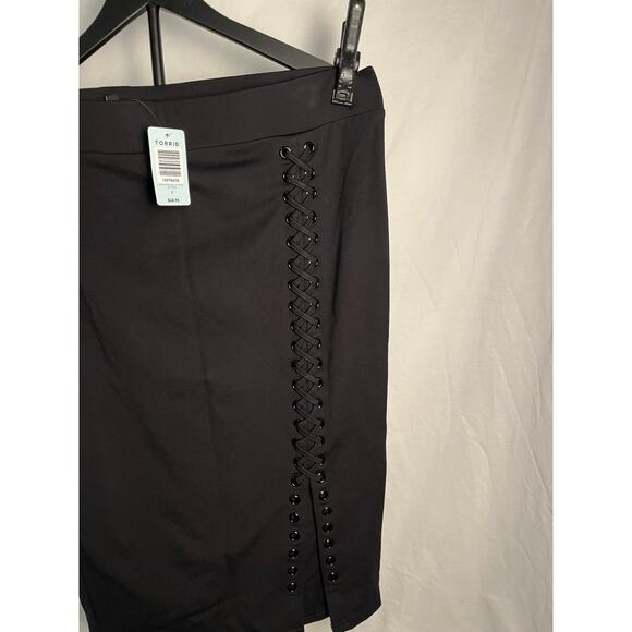 Torrid Black Lace-Up Pencil Skirt 2X NWT – Stretch Bodycon High Waist - Picture 2 of 6